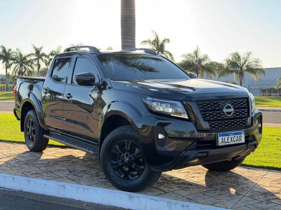 NISSAN FRONTIER 2.3 16V TURBO DIESEL XE CD 4X4 AUTOMÁTICO NISSAN FRONTIER 2.3 16V TURBO DIESEL XE CD 4X4 AUTOMÁTICO